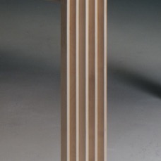 Plinto Quadro Marmo table in maple 2
