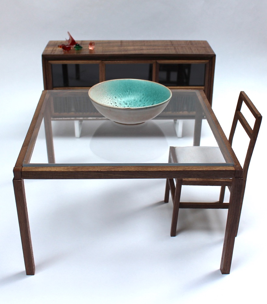 Argo table in walnut 7