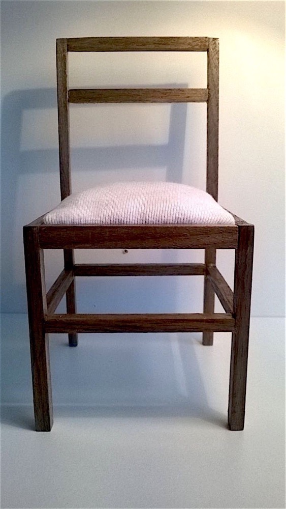 Argo chair in walnut 2