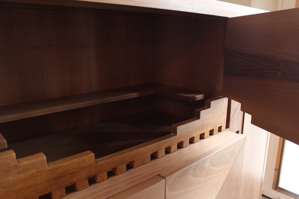 Micene in walnut 8 
