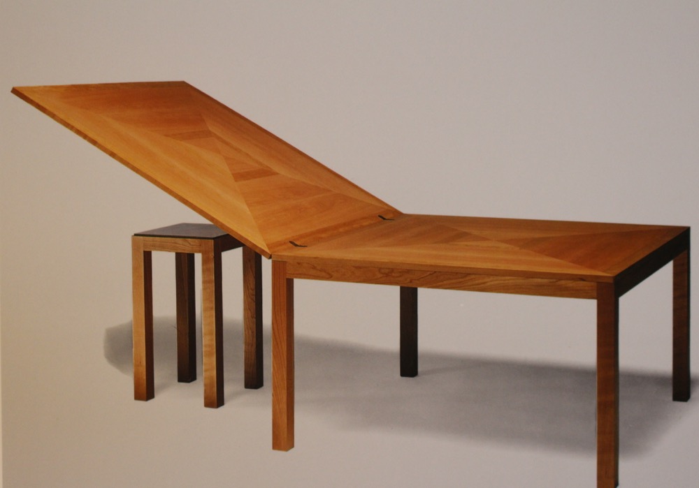 Tempium table in cherry wood and pear 2