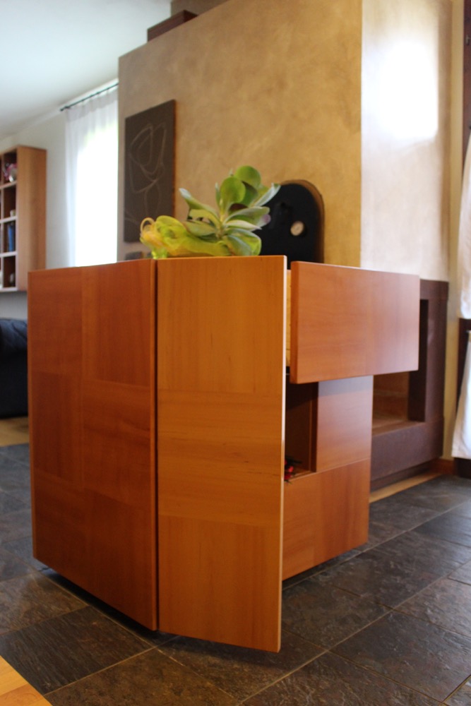 Cubo sideboard in pear 2
