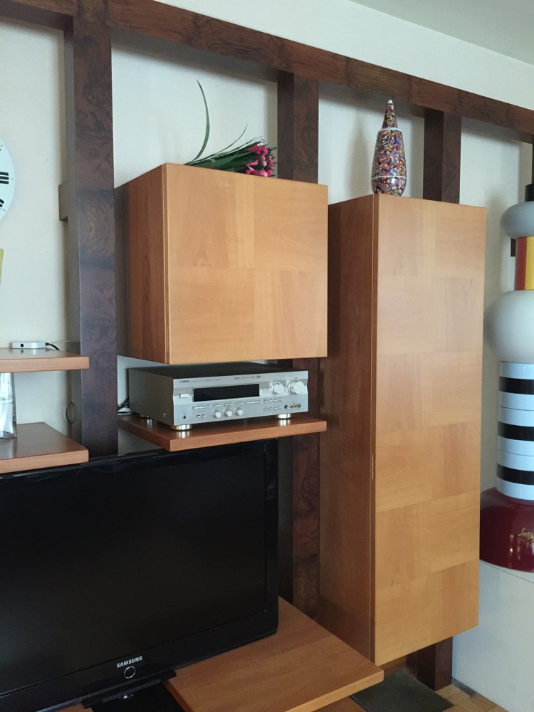 Tempium bookcase in pear and briar 2