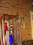 Micene glass-cupboard in cherry wood 2
