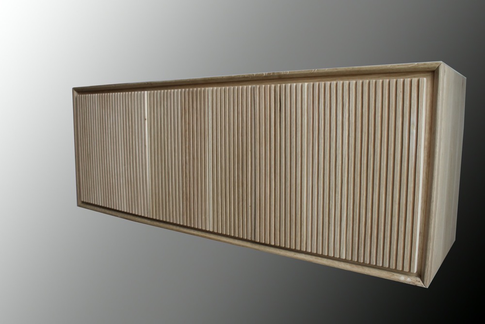 Fuga suspended sideboard in oak 2